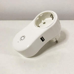 Вай-Фай розетка с USB Wi-Fi socket