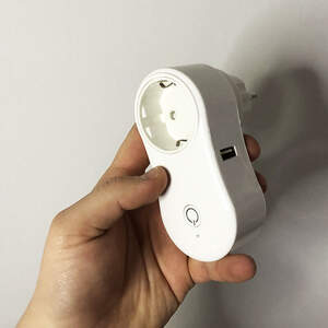 Вай-Фай розетка с USB Wi-Fi socket